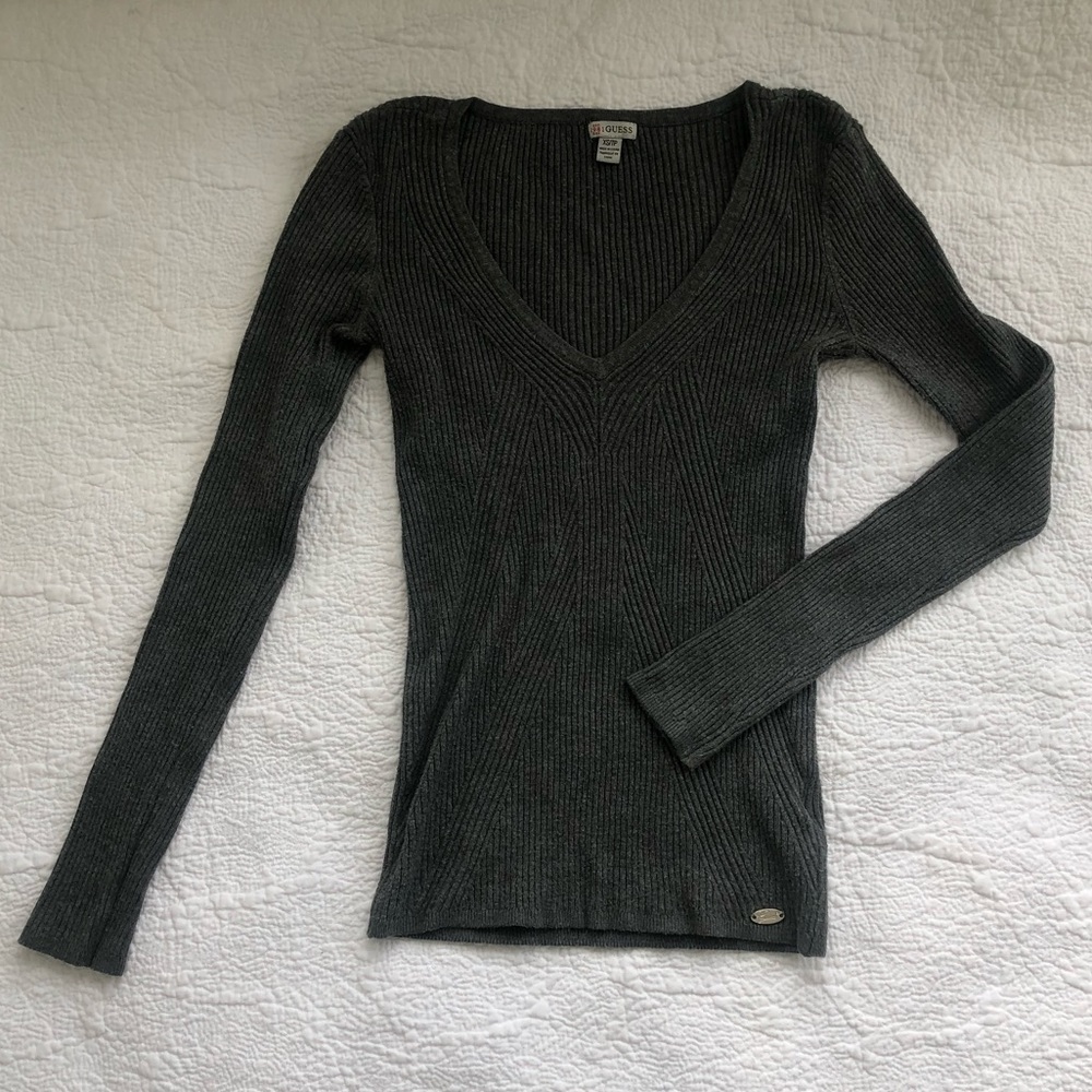 Fitted long sleeve
